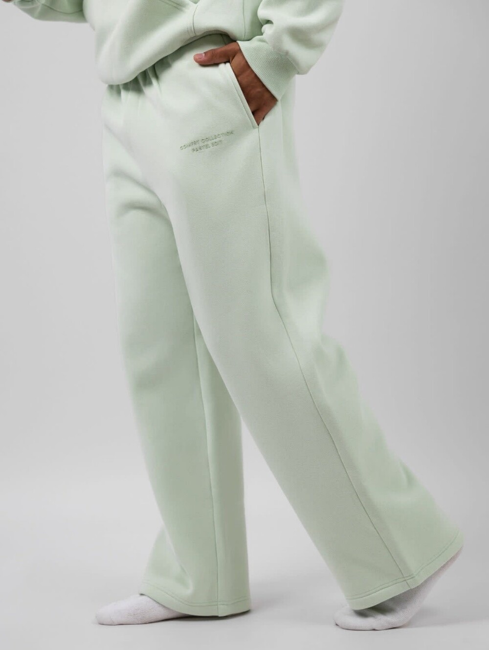 Comfrt Pastel Straight Leg Sweatpants - Mint